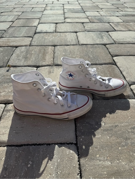 Converse Shoes - Converse White High Top Chuck Taylor All Star Sneakers